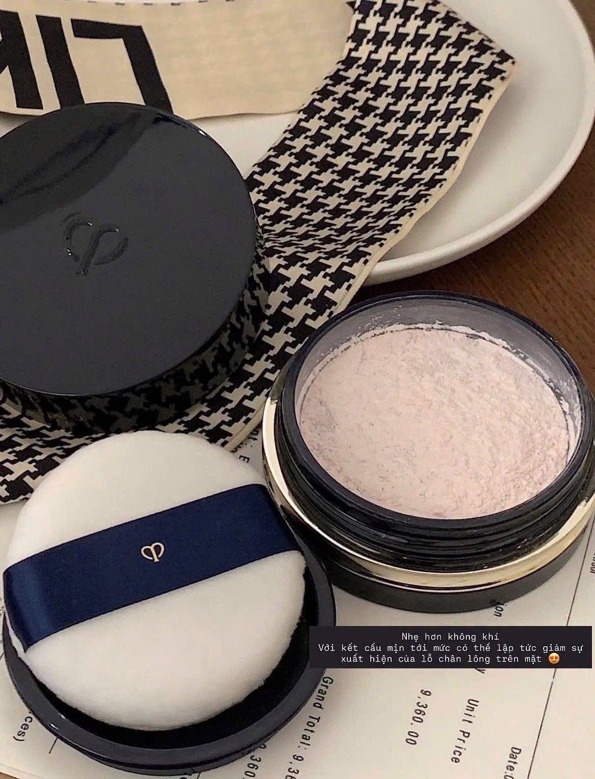 Clé de Peau Beauté Translucent Loose Powder – #01 Light | Japan Domestic Edition