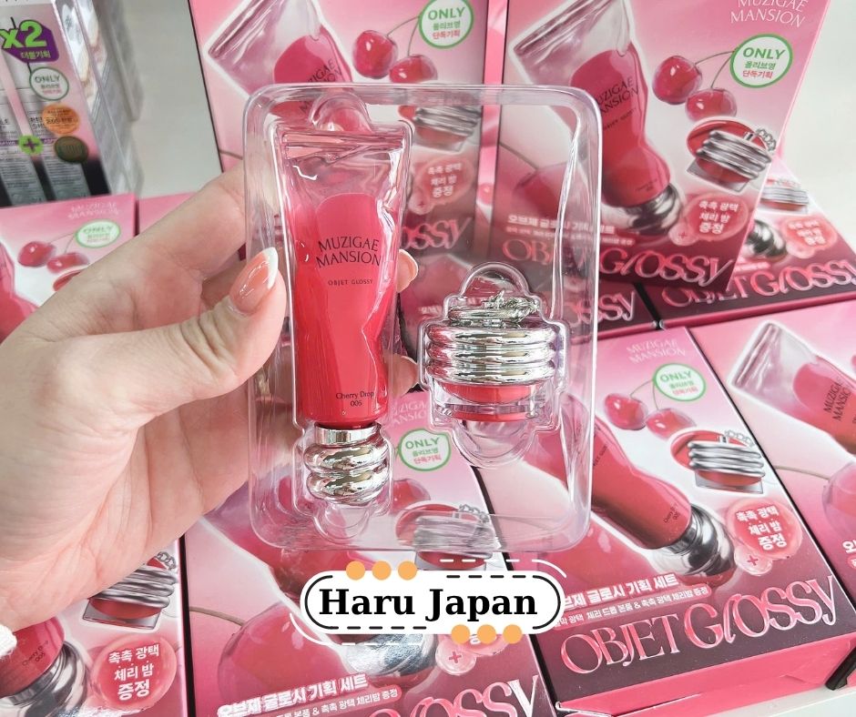 π MUZIGAE MANSION Objet Glossy β Layer of Light, Layer of Beauty π°π·