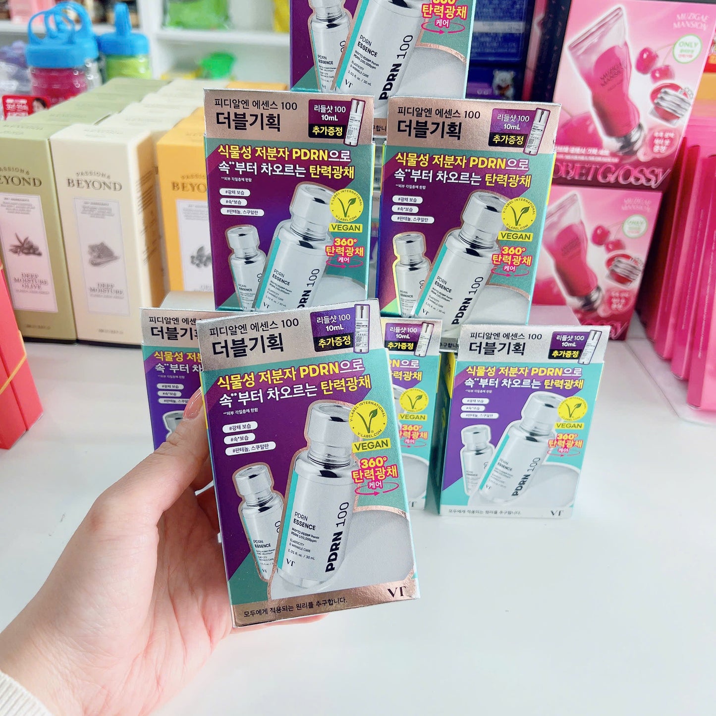 π VT PDRN Essence 100 Double Set (30ml x2 + Reedle Shot 100 10ml)