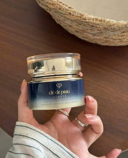 CLE DE PEAU Beauté CRÈME FORTIFIANTE INTENSIVE FOR NIGHT 50g