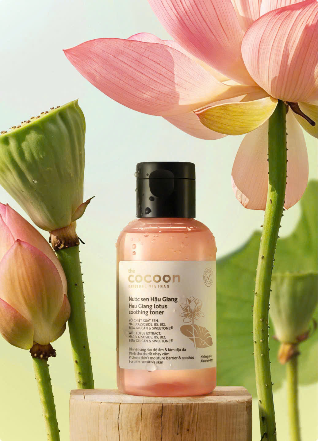 Cocoon Hau Giang lotus soothing toner Nuoc sen 310ml