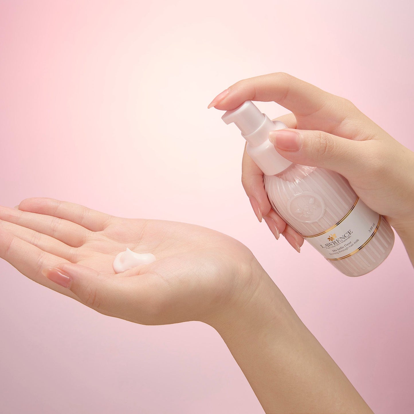 LAWRENCE CATTLEYA BEAUTÉ SHINING THROUGH HAIR MILK - MADE IN JAPAN